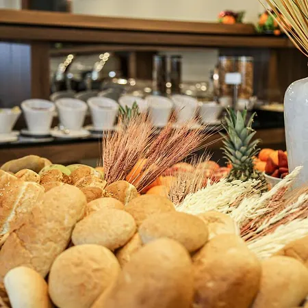 Hotel Avwan çiğli İzmir