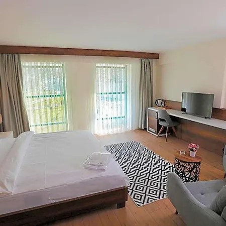 Avwan Cigli Hotel Esmirna