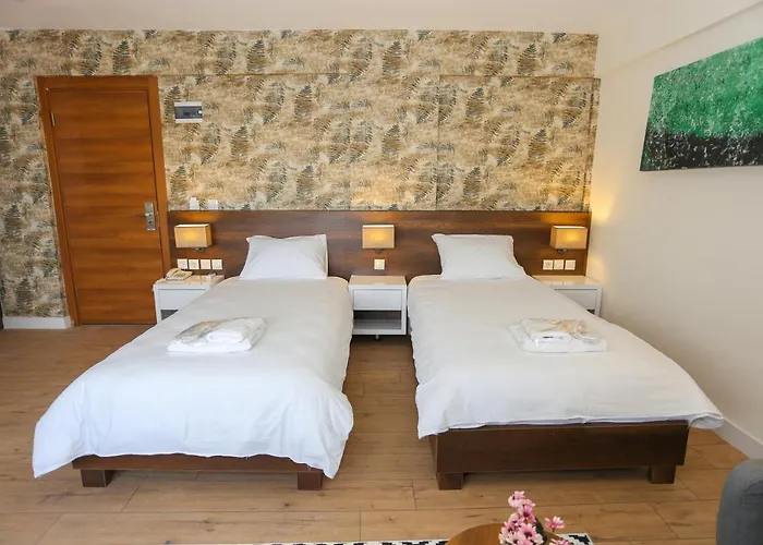 Avwan Cigli Szálloda 4*